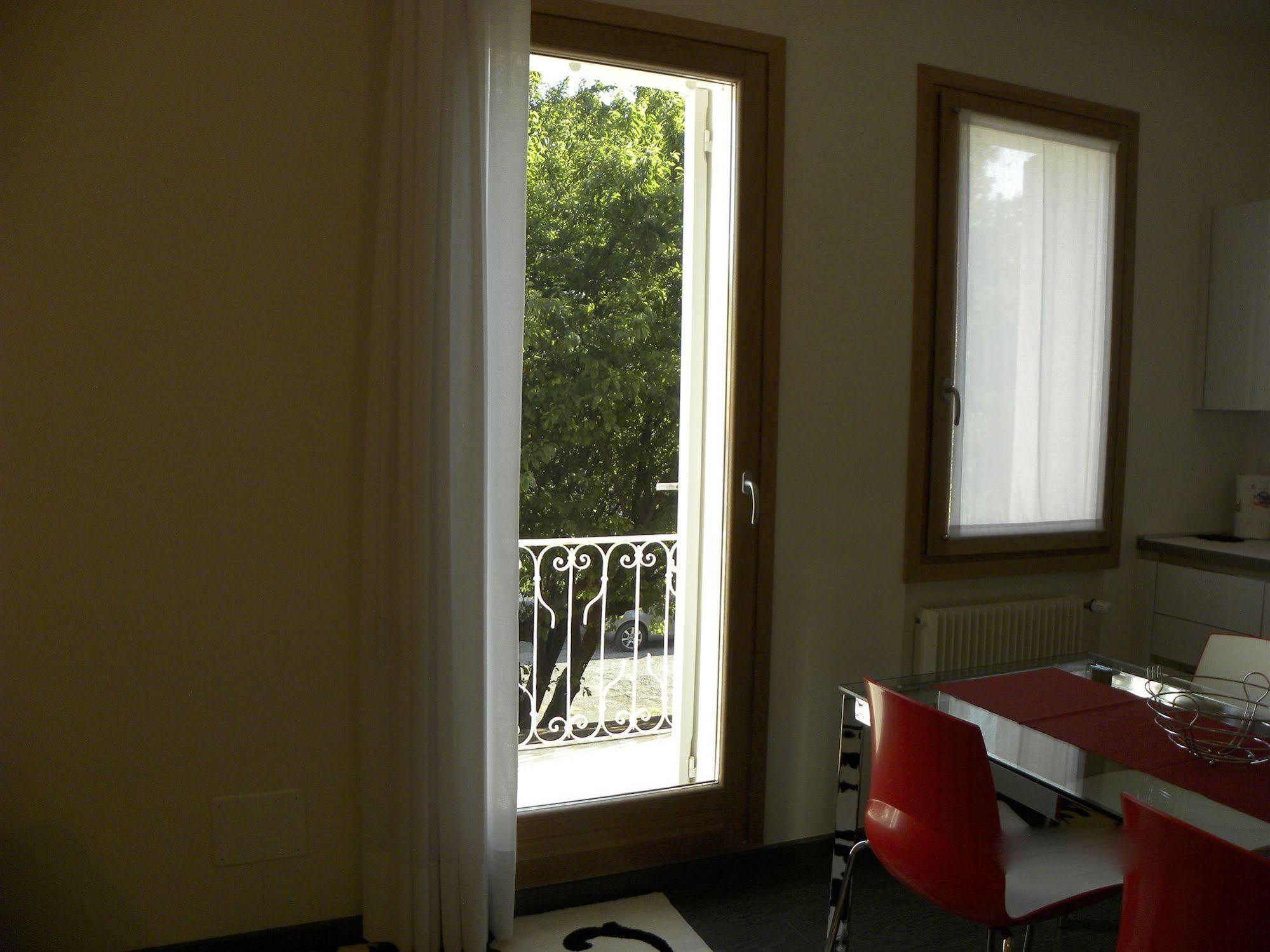Venice Apartments Dante Mestre Kültér fotó